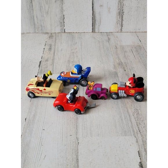 Disney Mickey Pluto Donald mini goofy car play set toy figure - Picture 6 of 10